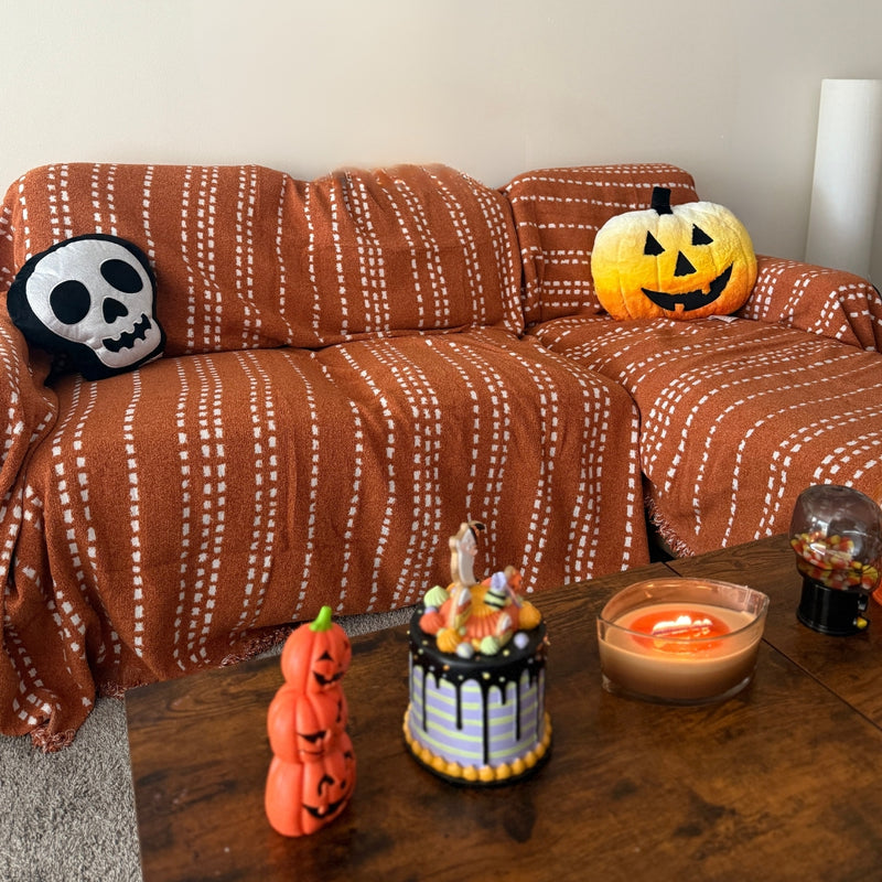 400,000+ homes chose cover over new couch.