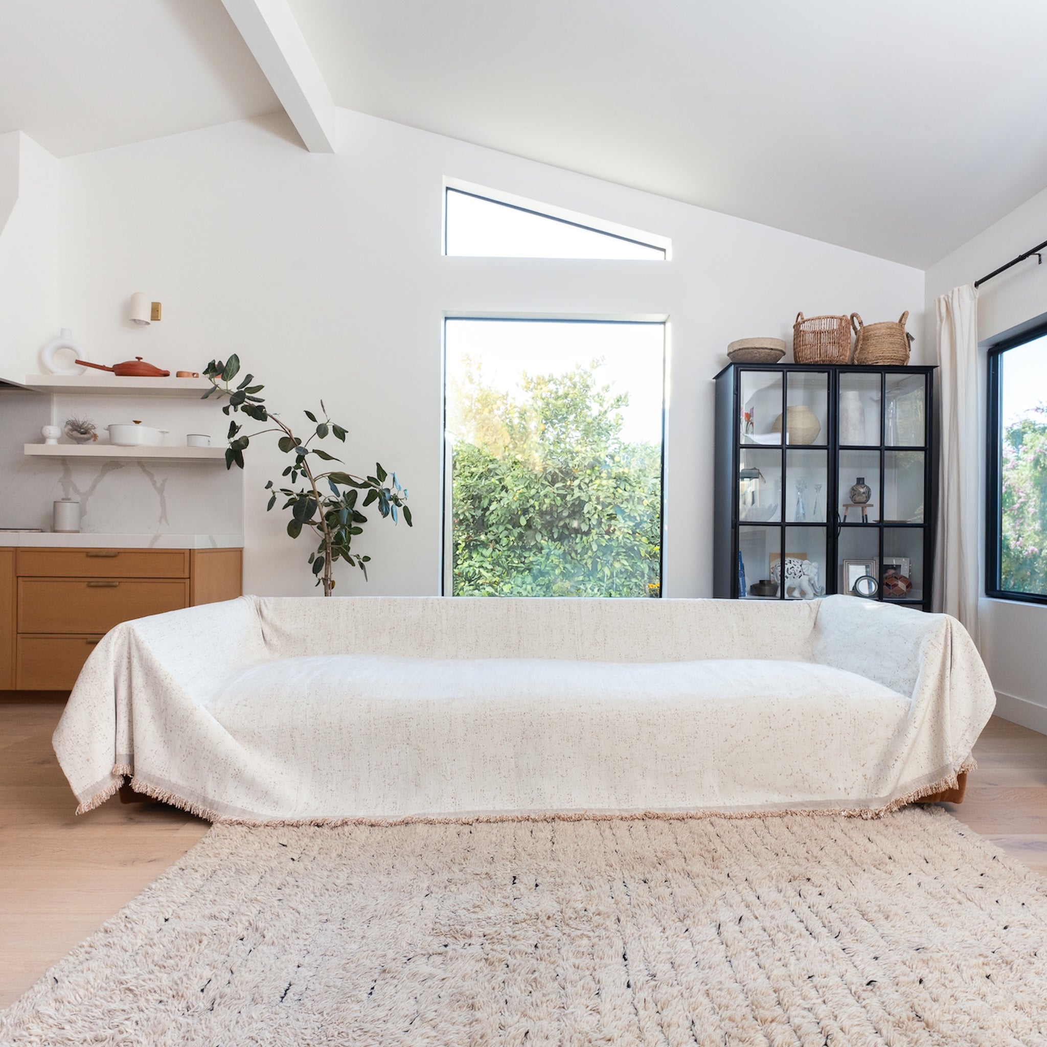 Magic Sofa Blanket - Iris Sprinkle | Nolan Interior