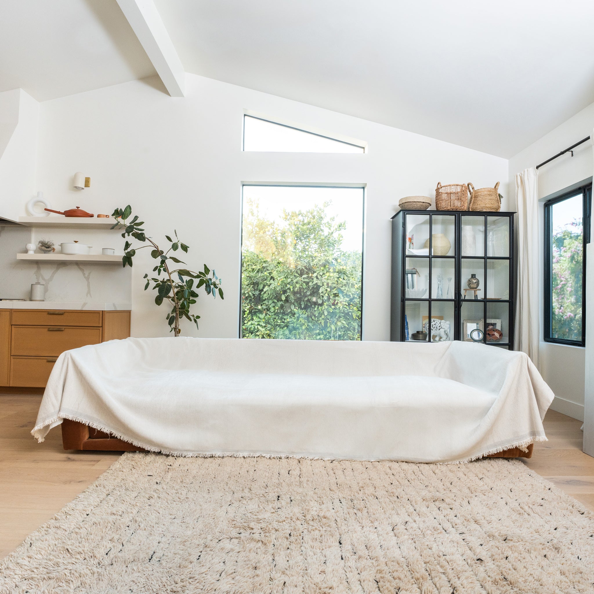 Magic Sofa Blanket - Sophie Plush | Nolan Interior